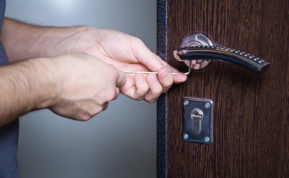 Yenişarbademli Çilingir